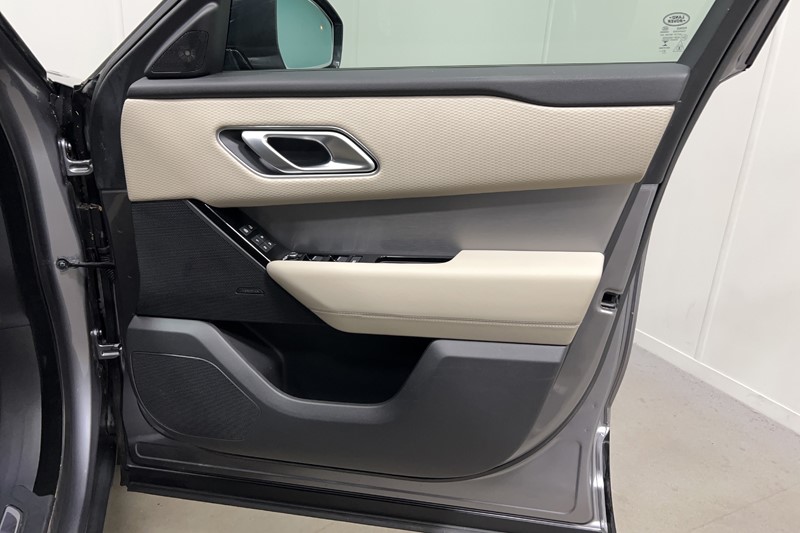 2022 (22) LAND ROVER RANGE ROVER VELAR 2.0 D200 R-Dynamic SE 5dr Auto 5575949