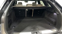 2022 (22) LAND ROVER RANGE ROVER VELAR 2.0 D200 R-Dynamic SE 5dr Auto 5575982