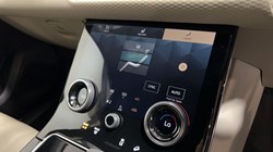 2022 (22) LAND ROVER RANGE ROVER VELAR 2.0 D200 R-Dynamic SE 5dr Auto 5575962