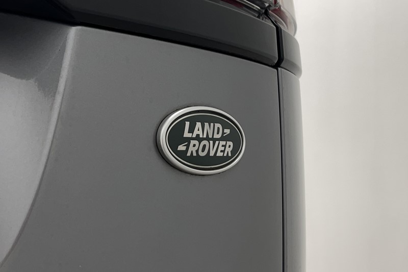 2022 (22) LAND ROVER RANGE ROVER VELAR 2.0 D200 R-Dynamic SE 5dr Auto 5575987