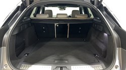 2022 (22) LAND ROVER RANGE ROVER VELAR 2.0 D200 R-Dynamic SE 5dr Auto 5575981