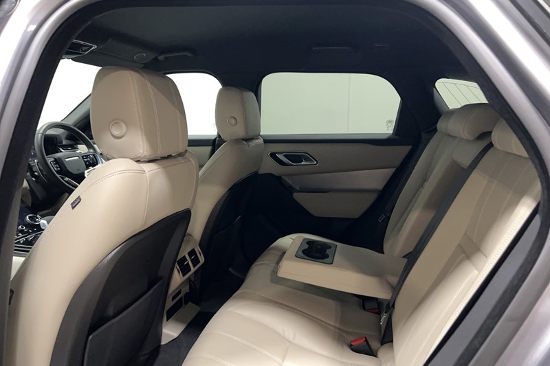 2022 (22) LAND ROVER RANGE ROVER VELAR 2.0 D200 R-Dynamic SE 5dr Auto 5575980