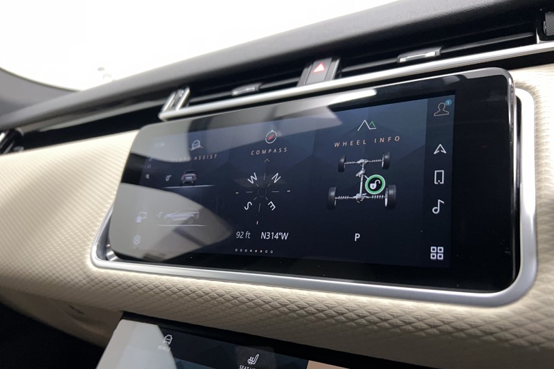 2022 (22) LAND ROVER RANGE ROVER VELAR 2.0 D200 R-Dynamic SE 5dr Auto 5575966
