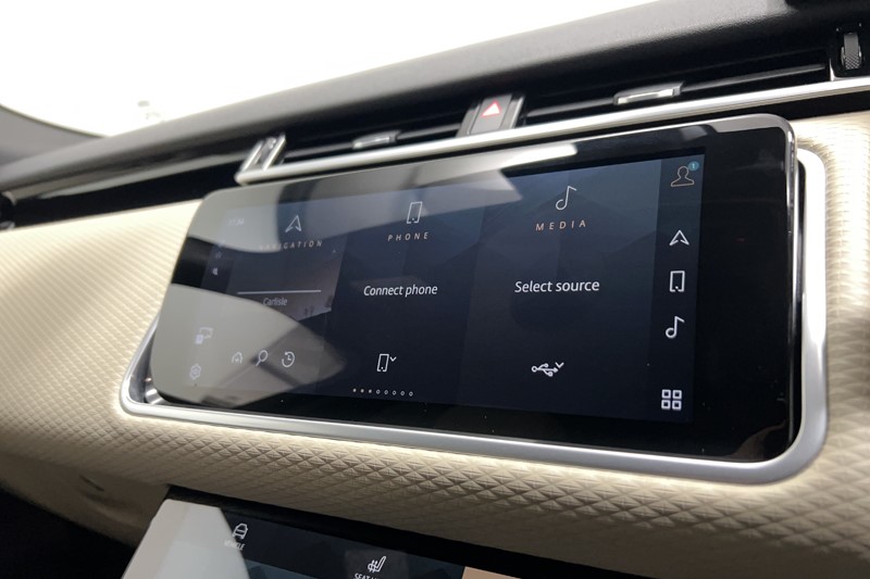 2022 (22) LAND ROVER RANGE ROVER VELAR 2.0 D200 R-Dynamic SE 5dr Auto 5575965