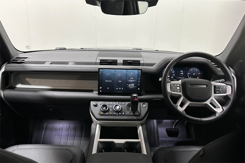 2025 (25) LAND ROVER COMMERCIAL DEFENDER 3.0 D250 Hard Top X-Dynamic SE Auto 5550842