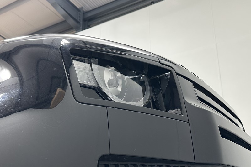 2025 (25) LAND ROVER COMMERCIAL DEFENDER 3.0 D250 Hard Top X-Dynamic SE Auto 5550878