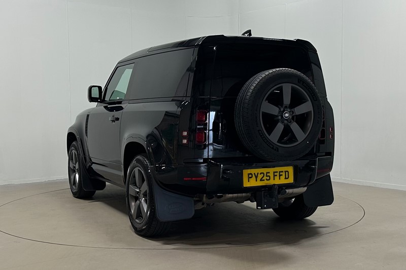 2025 (25) LAND ROVER COMMERCIAL DEFENDER 3.0 D250 Hard Top X-Dynamic SE Auto 5550835