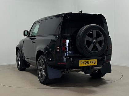 2025 (25) LAND ROVER COMMERCIAL DEFENDER 3.0 D250 Hard Top X-Dynamic SE Auto