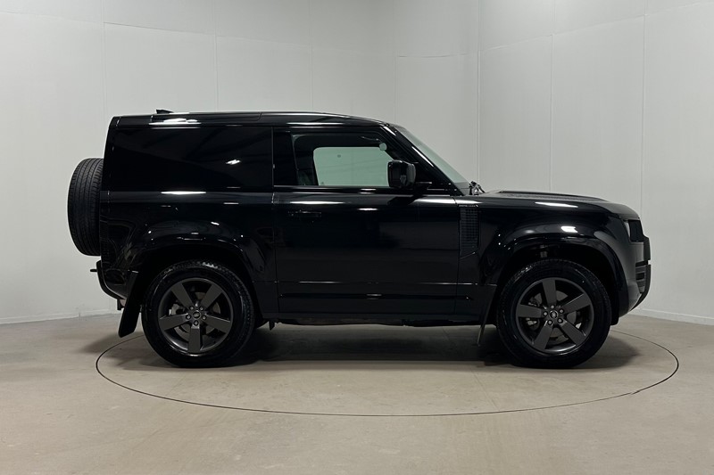 2025 (25) LAND ROVER COMMERCIAL DEFENDER 3.0 D250 Hard Top X-Dynamic SE Auto 5550838