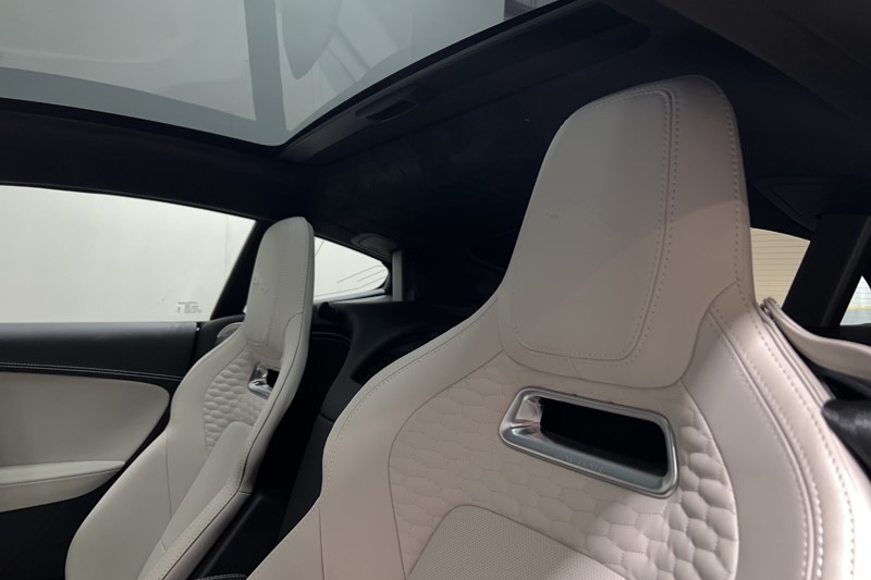 2024 (73) JAGUAR F-TYPE 5.0 P450 Supercharged V8 75 2dr Auto AWD 5567176