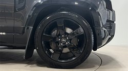 2023 (23) LAND ROVER DEFENDER 3.0 D250 X-Dynamic HSE 110 5dr Auto 5608242