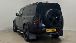 2023 (23) LAND ROVER DEFENDER 3.0 D250 X-Dynamic HSE 110 5dr Auto 5608236