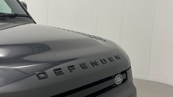 2023 (23) LAND ROVER DEFENDER 3.0 D250 X-Dynamic HSE 110 5dr Auto 5608283