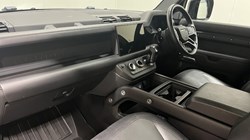 2023 (23) LAND ROVER DEFENDER 3.0 D250 X-Dynamic HSE 110 5dr Auto 5608269