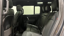 2023 (23) LAND ROVER DEFENDER 3.0 D250 X-Dynamic HSE 110 5dr Auto 5608238