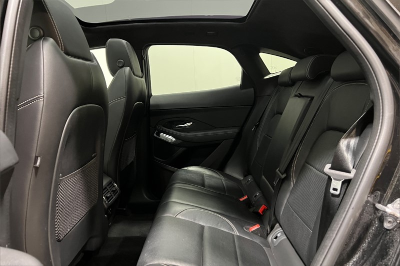 2021 (21) JAGUAR E-PACE 2.0 D200 R-Dynamic SE 5dr Auto 5559315