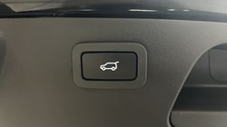 2021 (21) JAGUAR E-PACE 2.0 D200 R-Dynamic SE 5dr Auto 5559350