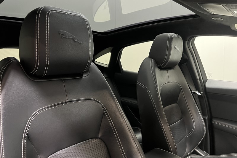 2021 (21) JAGUAR E-PACE 2.0 D200 R-Dynamic SE 5dr Auto 5559330