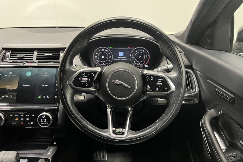 2021 (21) JAGUAR E-PACE 2.0 D200 R-Dynamic SE 5dr Auto 5559322