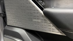2021 (21) LAND ROVER RANGE ROVER VELAR 2.0 D200 R-Dynamic SE 5dr Auto 5567630