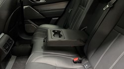 2021 (21) LAND ROVER RANGE ROVER VELAR 2.0 D200 R-Dynamic SE 5dr Auto 5567660
