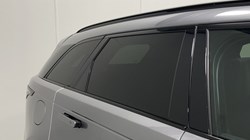 2021 (21) LAND ROVER RANGE ROVER VELAR 2.0 D200 R-Dynamic SE 5dr Auto 5567669