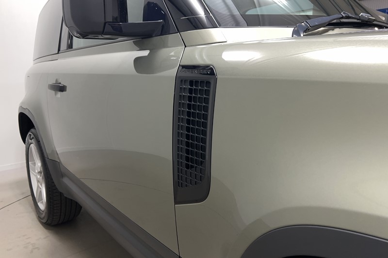 2021 (71) LAND ROVER COMMERCIAL DEFENDER 3.0 D200 Hard Top Auto 5559463