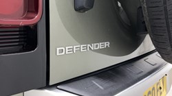 2021 (71) LAND ROVER COMMERCIAL DEFENDER 3.0 D200 Hard Top Auto 5559456