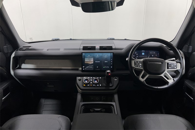 2021 (71) LAND ROVER COMMERCIAL DEFENDER 3.0 D200 Hard Top Auto 5559425