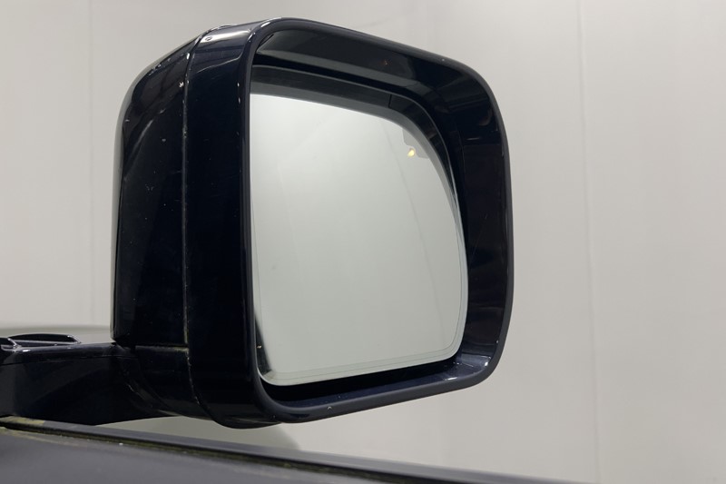 2021 (71) LAND ROVER COMMERCIAL DEFENDER 3.0 D200 Hard Top Auto 5559432