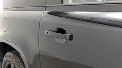 2023 (23) LAND ROVER DEFENDER 3.0 D250 HSE 90 3dr Auto 5568994