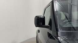 2023 (23) LAND ROVER DEFENDER 3.0 D250 HSE 90 3dr Auto 5568995
