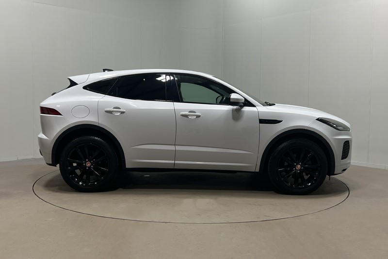 2020 (20) JAGUAR E-PACE 2.0d [180] Chequered Flag Edition 5dr Auto 5586864