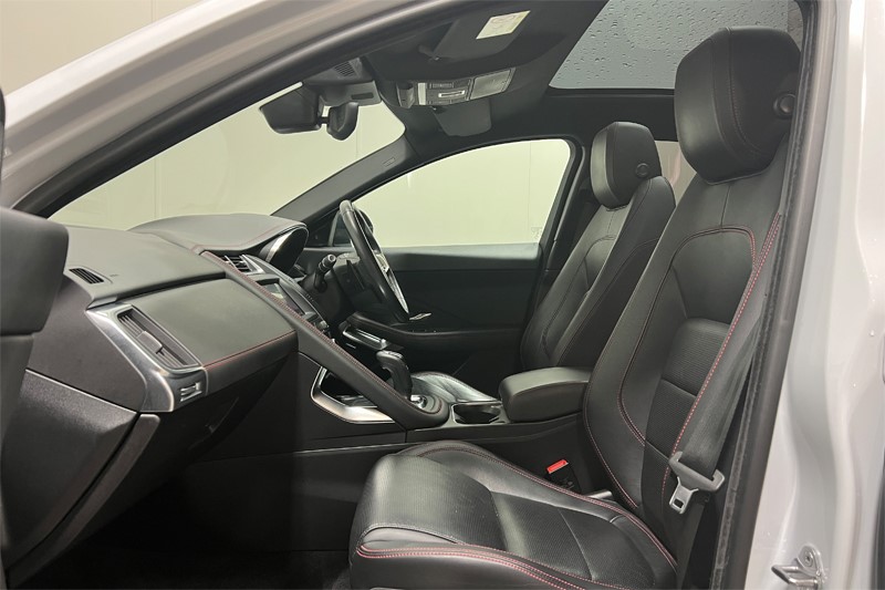 2020 (20) JAGUAR E-PACE 2.0d [180] Chequered Flag Edition 5dr Auto 5586862
