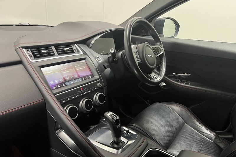 2020 (20) JAGUAR E-PACE 2.0d [180] Chequered Flag Edition 5dr Auto 5586890