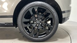 2019 (19) LAND ROVER RANGE ROVER EVOQUE 2.0 P200 R-Dynamic SE 5dr Auto 5572223