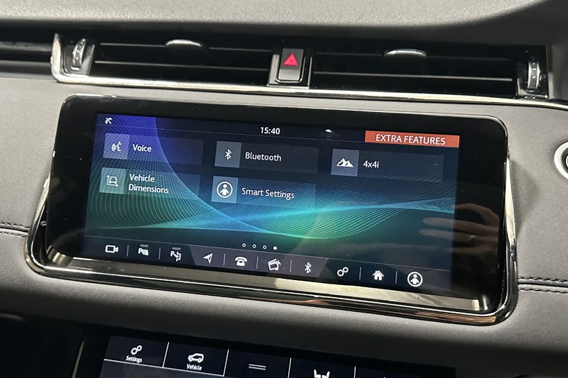 2019 (19) LAND ROVER RANGE ROVER EVOQUE 2.0 P200 R-Dynamic SE 5dr Auto 5572246