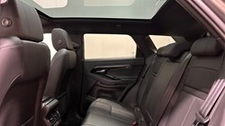 2019 (19) LAND ROVER RANGE ROVER EVOQUE 2.0 P200 R-Dynamic SE 5dr Auto 5572219