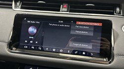 2019 (19) LAND ROVER RANGE ROVER EVOQUE 2.0 P200 R-Dynamic SE 5dr Auto 5572244