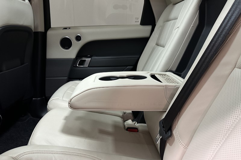 2021 (71) LAND ROVER RANGE ROVER SPORT 3.0 D250 HSE 5dr Auto 5571866