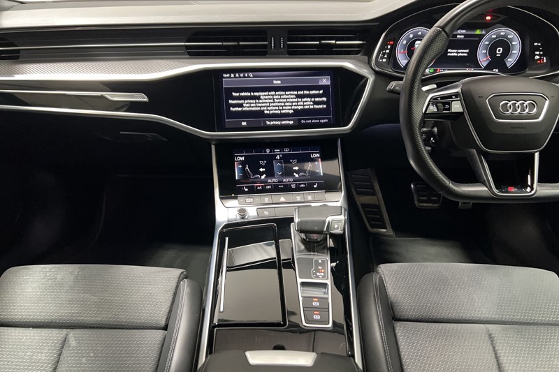 2022 (22) AUDI A6 40 TFSI Black Edition 4dr S Tronic 5567197