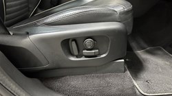 2020 (20) LAND ROVER DISCOVERY 3.0 SD6 HSE Luxury 5dr Auto 5571149