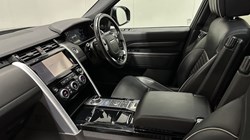 2020 (20) LAND ROVER DISCOVERY 3.0 SD6 HSE Luxury 5dr Auto 5571171