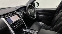 2020 (20) LAND ROVER DISCOVERY 3.0 SD6 HSE Luxury 5dr Auto 5571172