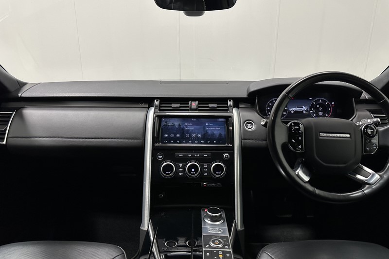 2020 (20) LAND ROVER DISCOVERY 3.0 SD6 HSE Luxury 5dr Auto 5571141