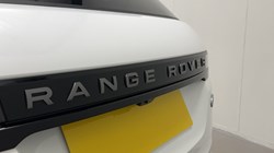 2022 (72) LAND ROVER RANGE ROVER EVOQUE 2.0 D200 R-Dynamic SE 5dr Auto 5568076