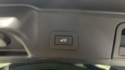 2022 (72) LAND ROVER RANGE ROVER EVOQUE 2.0 D200 R-Dynamic SE 5dr Auto 5568073