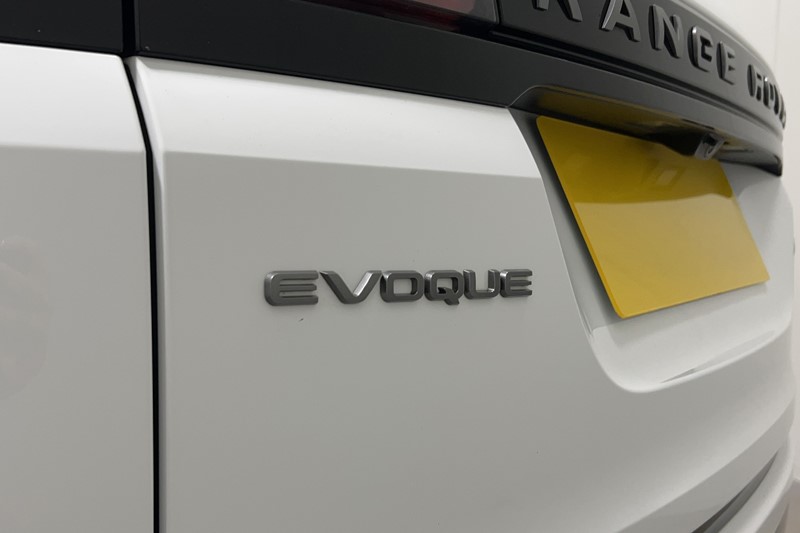 2022 (72) LAND ROVER RANGE ROVER EVOQUE 2.0 D200 R-Dynamic SE 5dr Auto 5568075