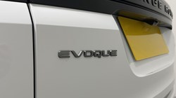 2022 (72) LAND ROVER RANGE ROVER EVOQUE 2.0 D200 R-Dynamic SE 5dr Auto 5568075