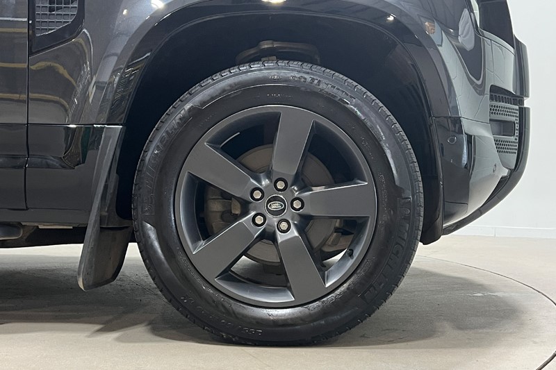 2023 (73) LAND ROVER DEFENDER 3.0 D250 X-Dynamic HSE 90 3dr Auto 5575680